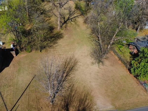 2201 N Saint Luke Avenue, Oklahoma City, OK 73141