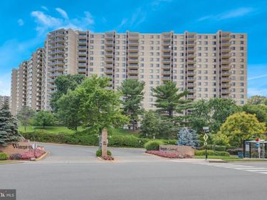 203 YOAKUM PARKWAY, Unit 1519, ALEXANDRIA, VA 22304