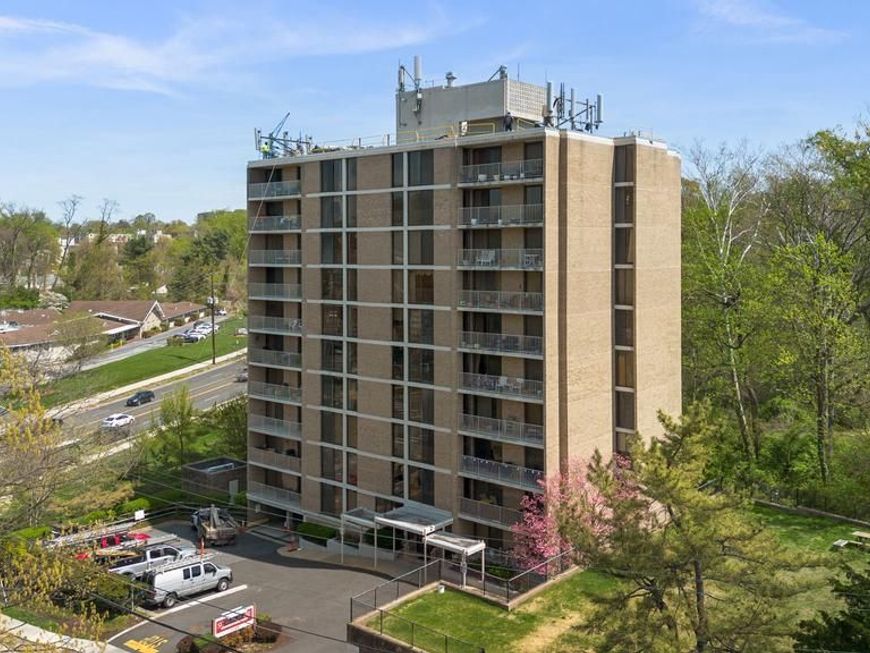 2100 Washington Avenue, Unit 9D, Silver Spring, MD 20910 Main Photo