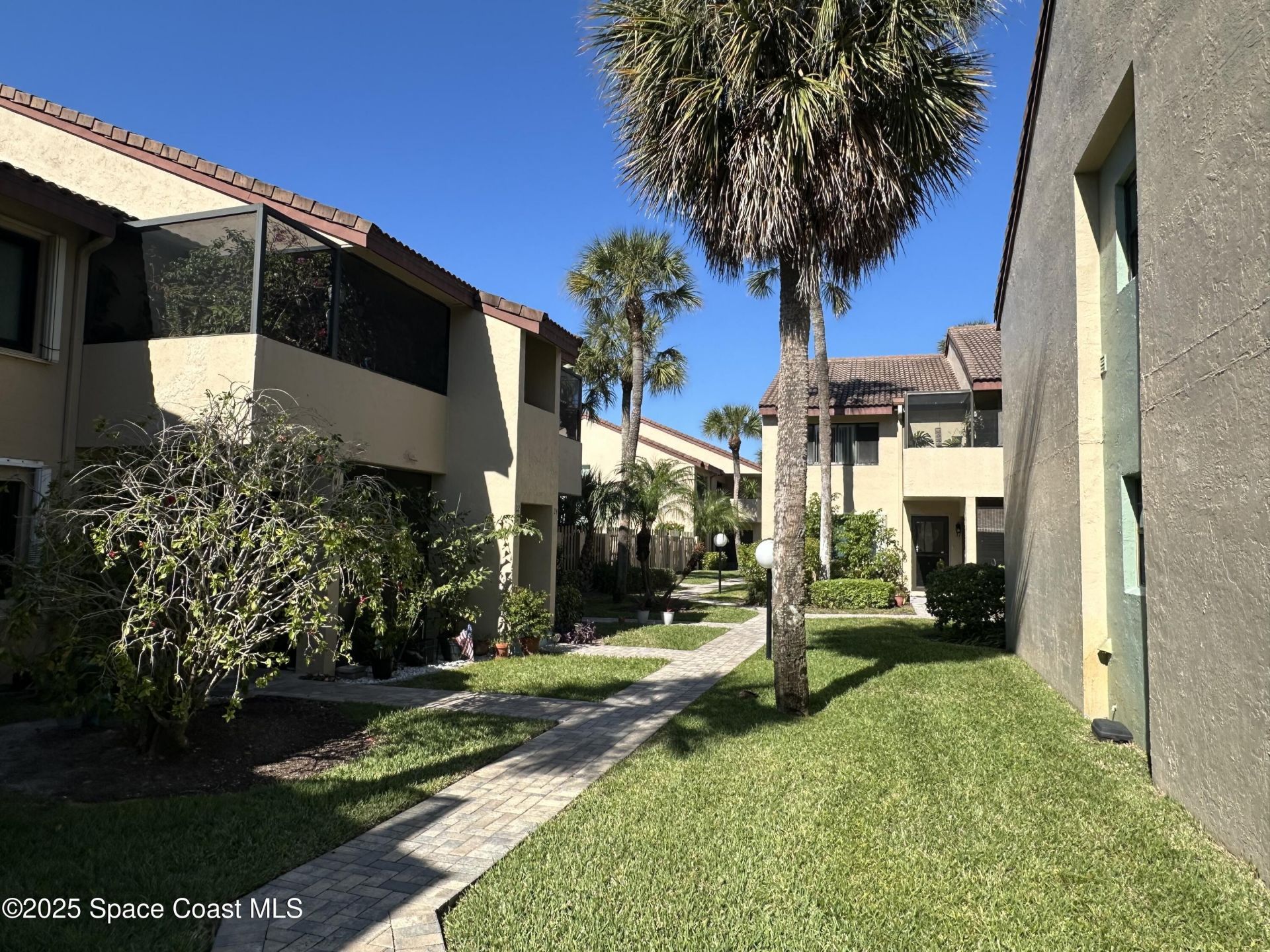 1145 N Shannon Avenue, Unit 16, Indialantic, FL 32903 Photo