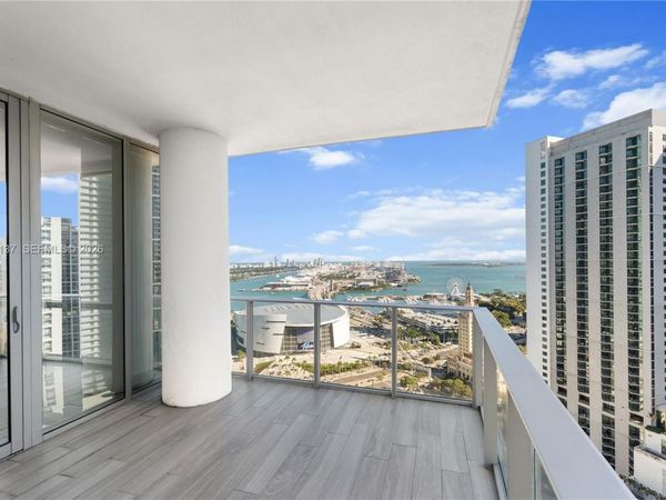 Unit 2811, Miami, FL 33132
