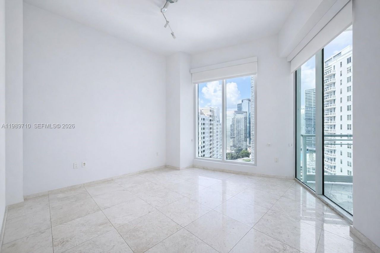 900 Brickell Key Blvd , Unit 2505, Miami, FL 33131 Photo