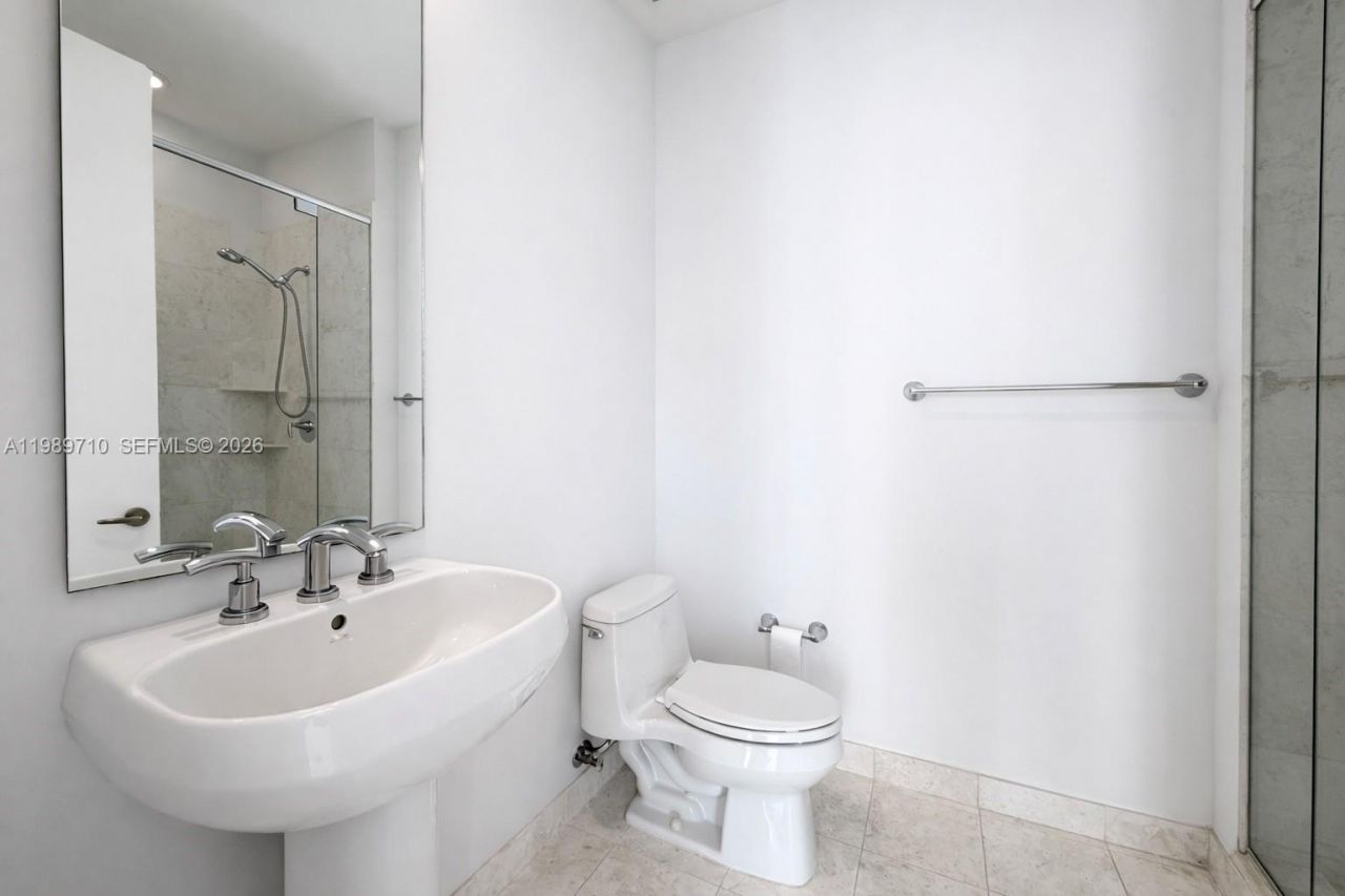 900 Brickell Key Blvd , Unit 2505, Miami, FL 33131 Photo