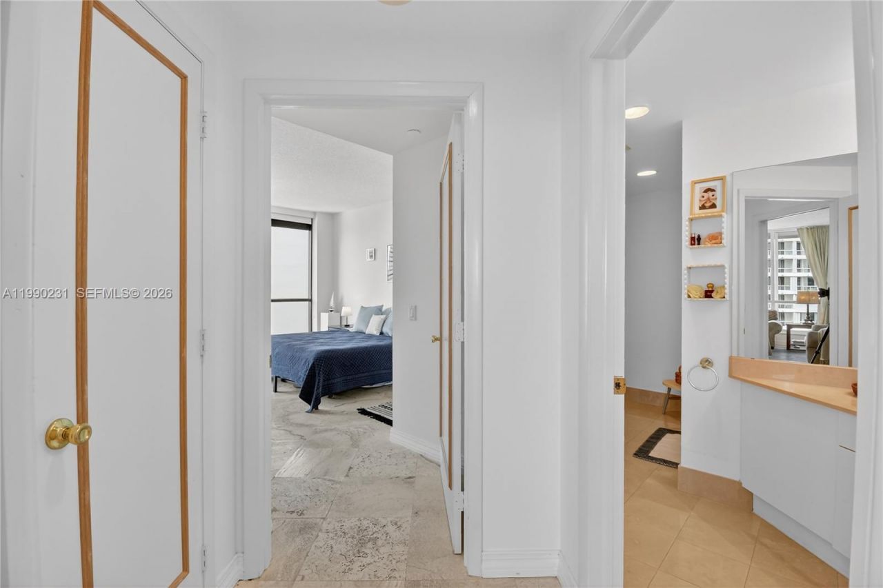 21150 Point Pl , Unit 1505, Aventura, FL 33180 Photo