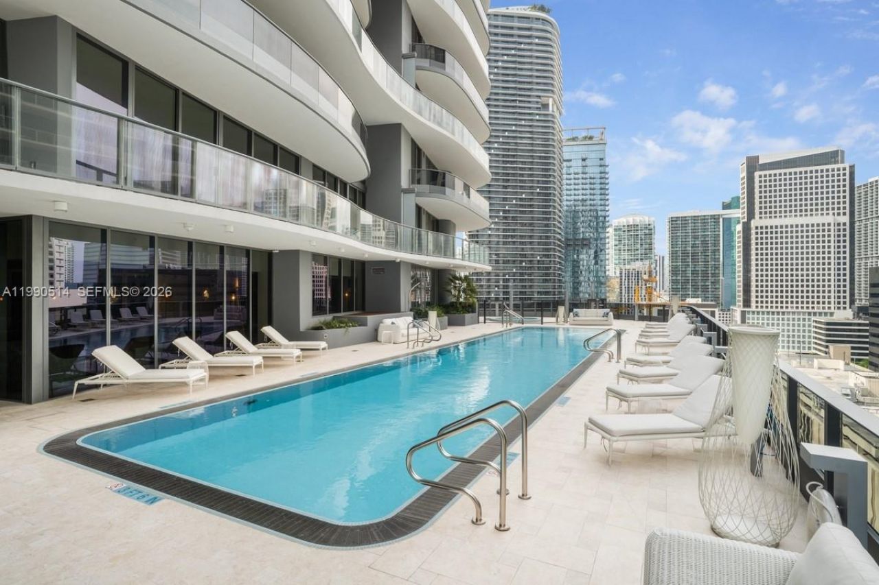 1000 Brickell Plaza , Unit 1914, Miami, FL 33131 Photo