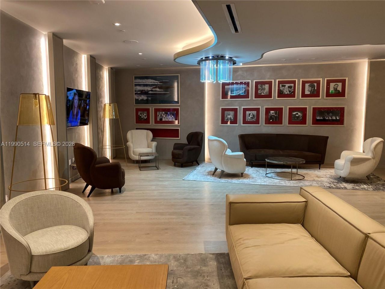 1000 Brickell Plaza , Unit 1914, Miami, FL 33131 Photo