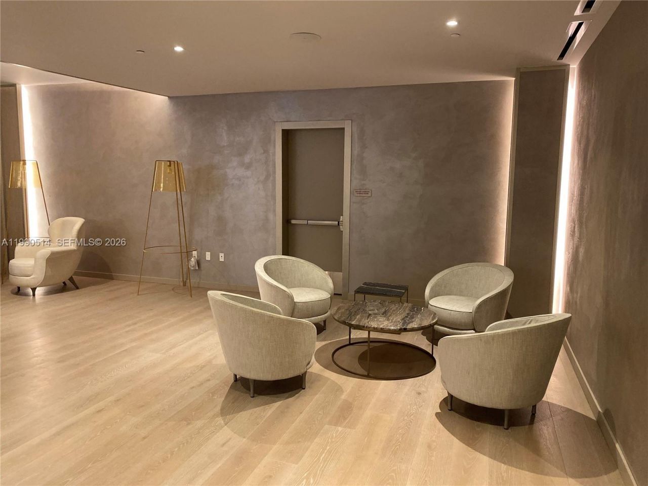 1000 Brickell Plaza , Unit 1914, Miami, FL 33131 Photo