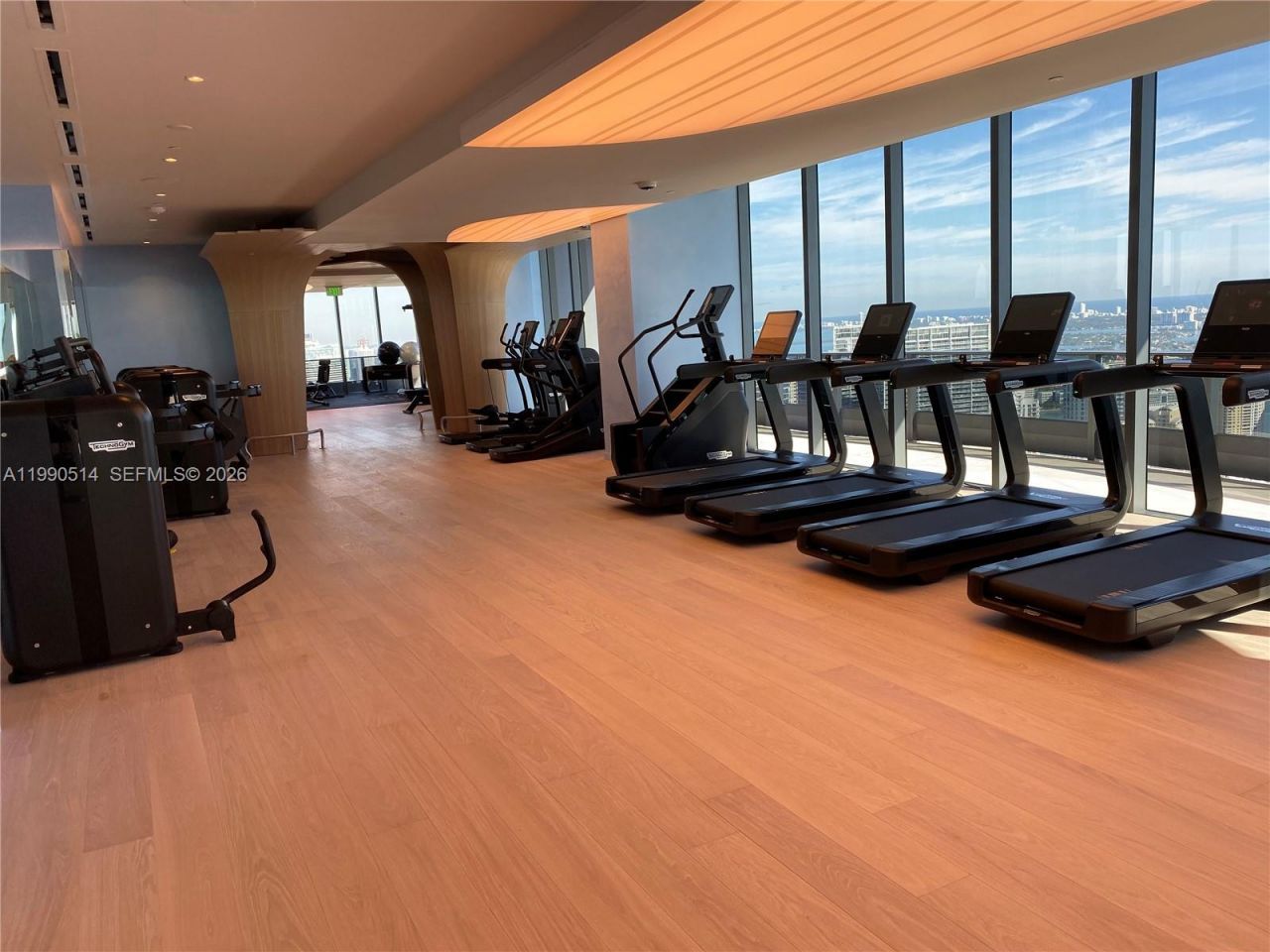 1000 Brickell Plaza , Unit 1914, Miami, FL 33131 Photo