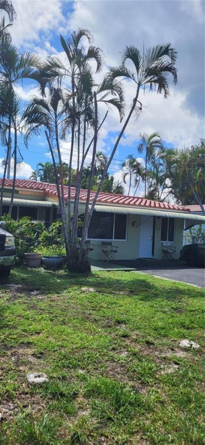 1440 NE 183rd St, North Miami Beach, FL 33179 Photo