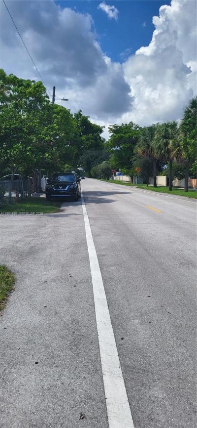 1440 NE 183rd St, North Miami Beach, FL 33179 Photo