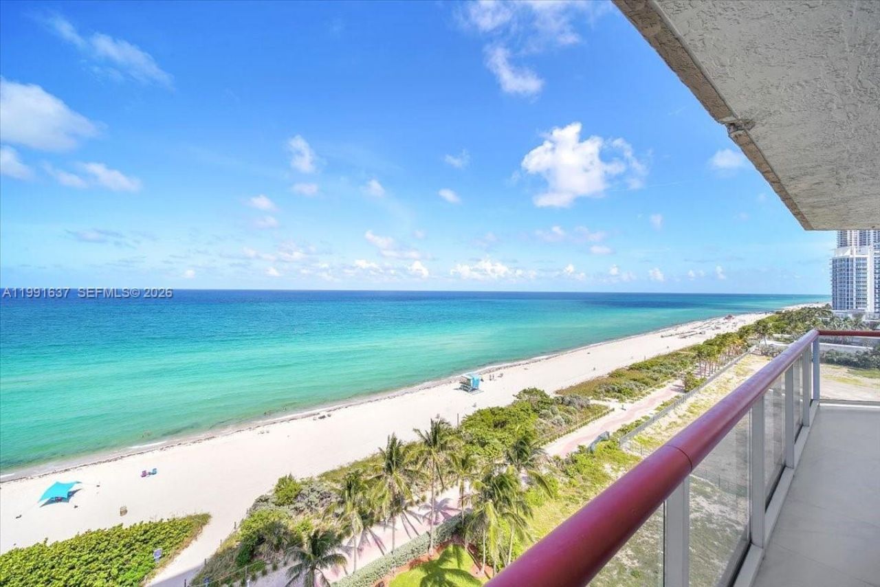 6767 Collins Ave, Unit 1110, Miami Beach, FL 33141 Photo