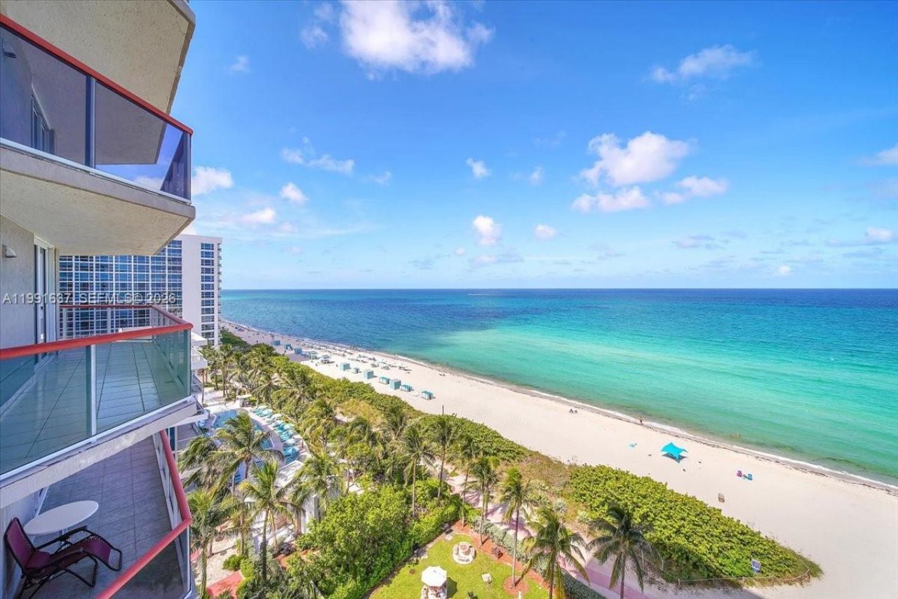 6767 Collins Ave, Unit 1110, Miami Beach, FL 33141 Photo