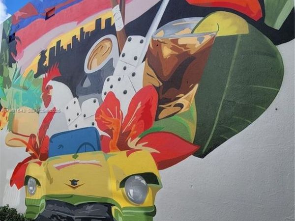 1335 SW 8th St , Unit 3, Miami, FL 33135