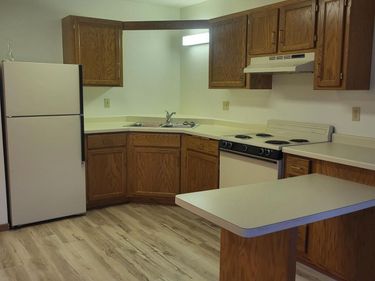 609 Main Street S, Unit 3, Renville, MN 56284