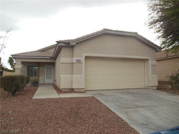 10923 GOLDEN BIRCH Place, Las Vegas, NV 89135
