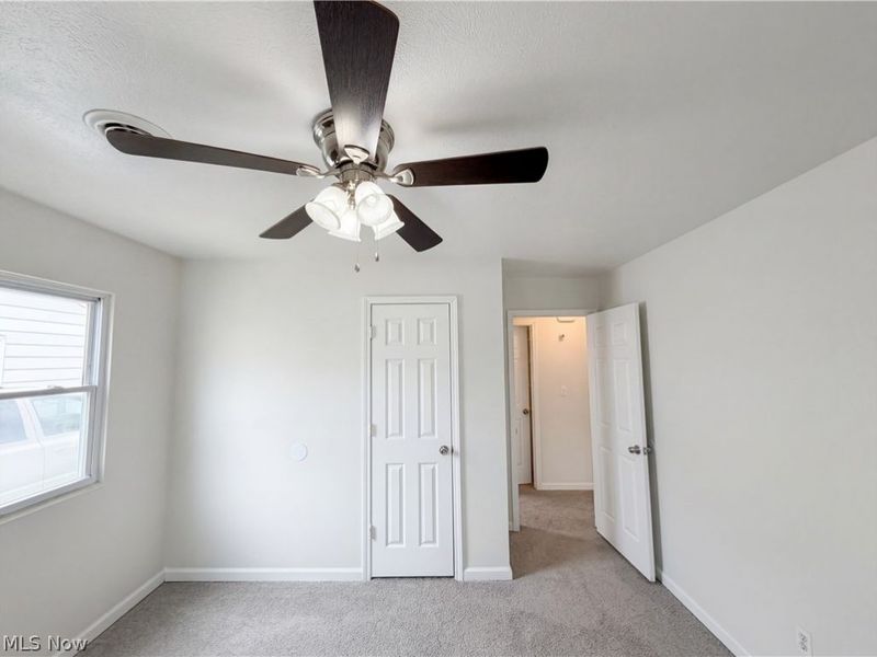 409 Wesley Avenue, Elyria, OH 44035 Photo 12