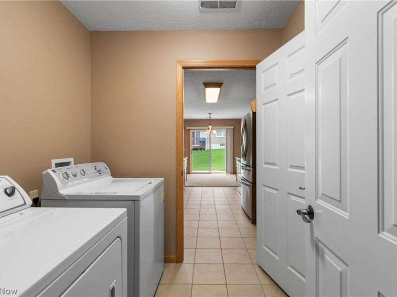 3068 Somerset Drive, Akron, OH 44312 Photo 19