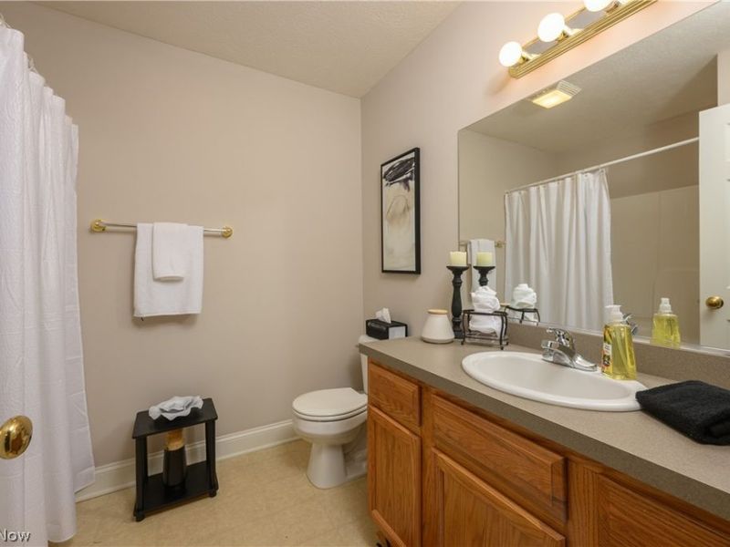 1412 Camden Ridge Boulevard, Akron, OH 44312 Photo 23