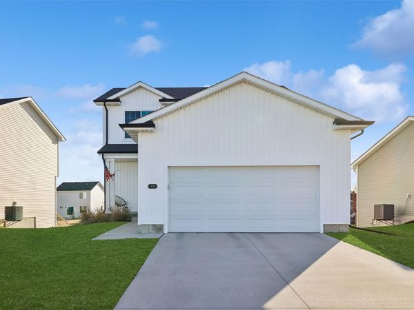 1820 17th Street SE, Altoona, IA 50009