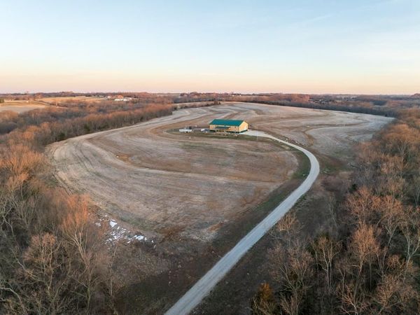 11426 110th Street, Oskaloosa, KS 66066