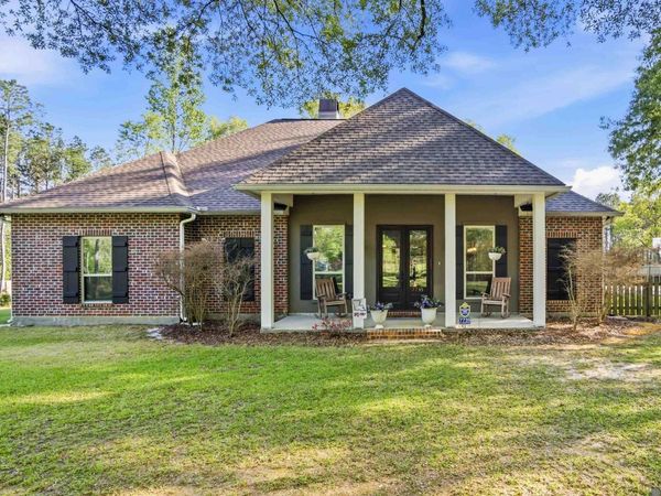 7735 Castello Rd, Ethel, LA 70730