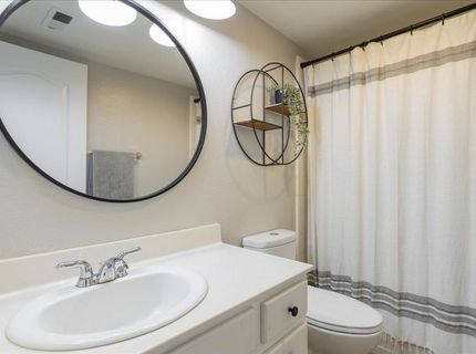 102 Marland Ct, Lincoln, CA 95648 Photo