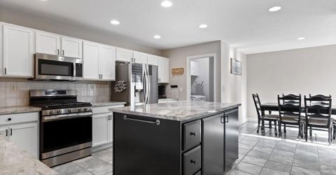 102 Marland Ct, Lincoln, CA 95648 Photo