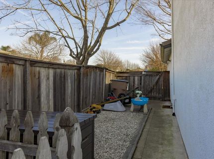 102 Marland Ct, Lincoln, CA 95648 Photo