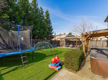 102 Marland Ct, Lincoln, CA 95648 Photo