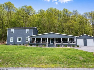 4243 Independence Road, Independence, WV 26374