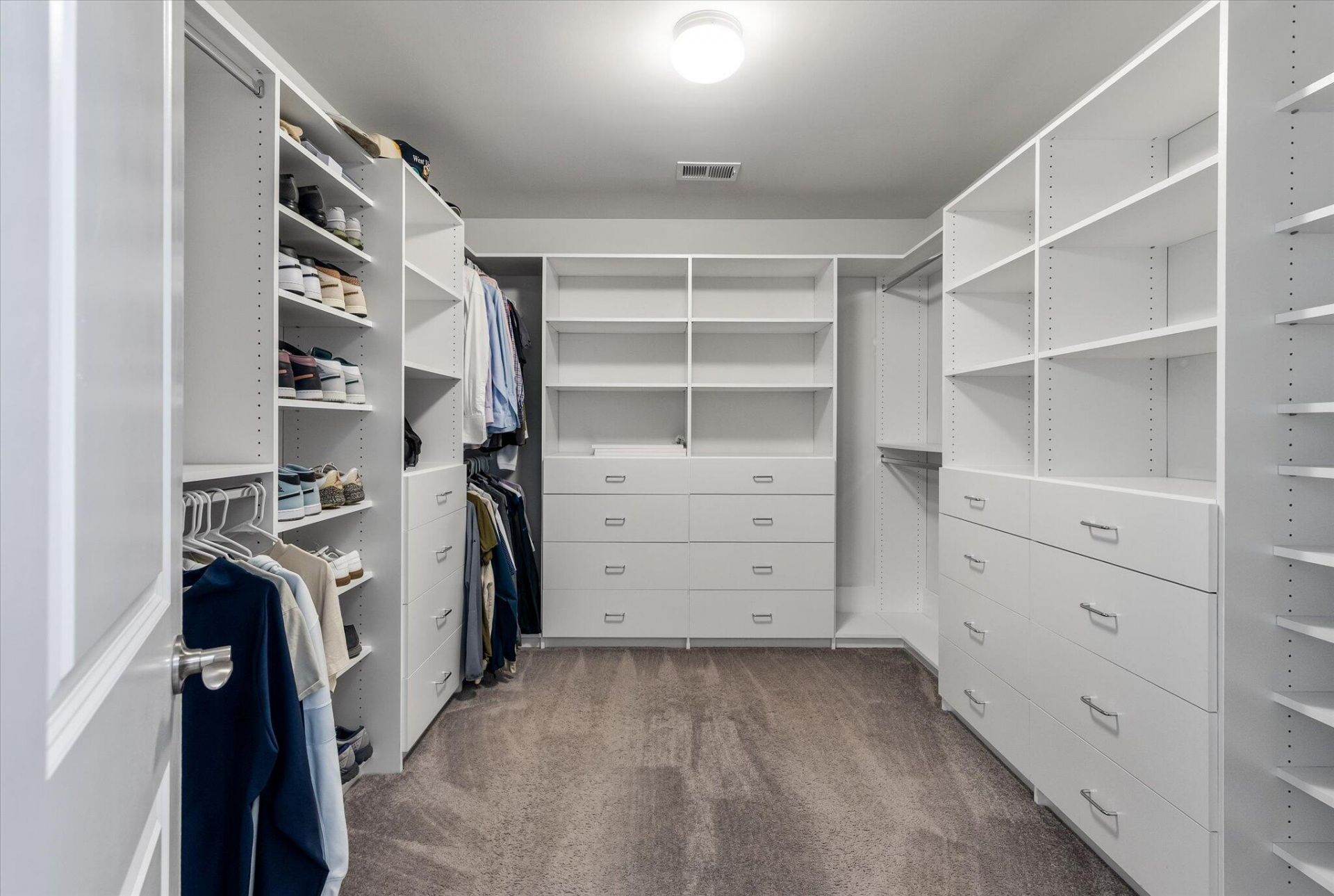 2009 Elvington Road Photo 24