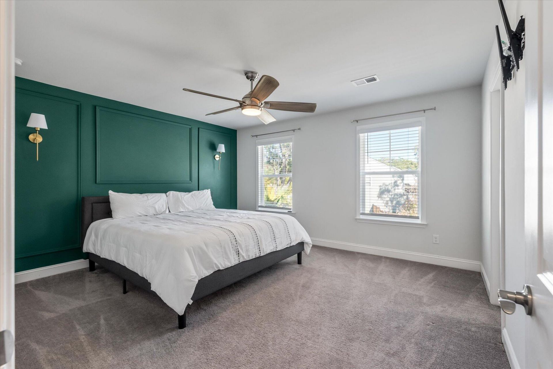 2009 Elvington Road Photo 25