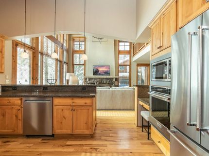 12468 Trappers Trail, Truckee, CA 96161 Photo