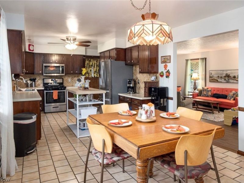 5503 West Boulevard, Youngstown, OH 44512 Photo 8