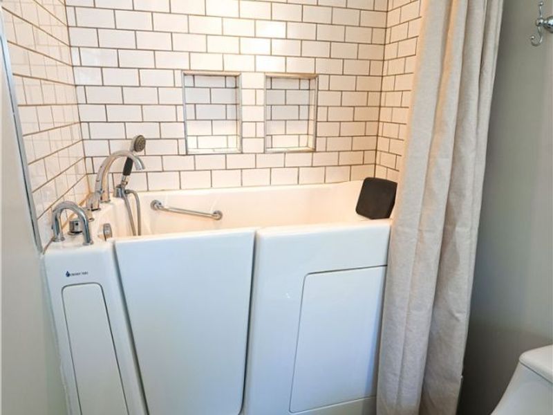 1627 Bayberry Lane, Coshocton, OH 43812 Photo 21