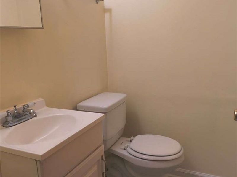 1851 Cromwell Drive, Akron, OH 44313 Photo 10