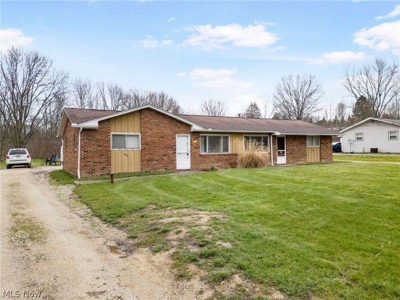 9931 Portage Street NW, Canal Fulton, OH 44614 Photo 3