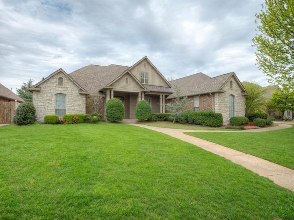 2413 SW 113th Terrace, Oklahoma City, OK 73170