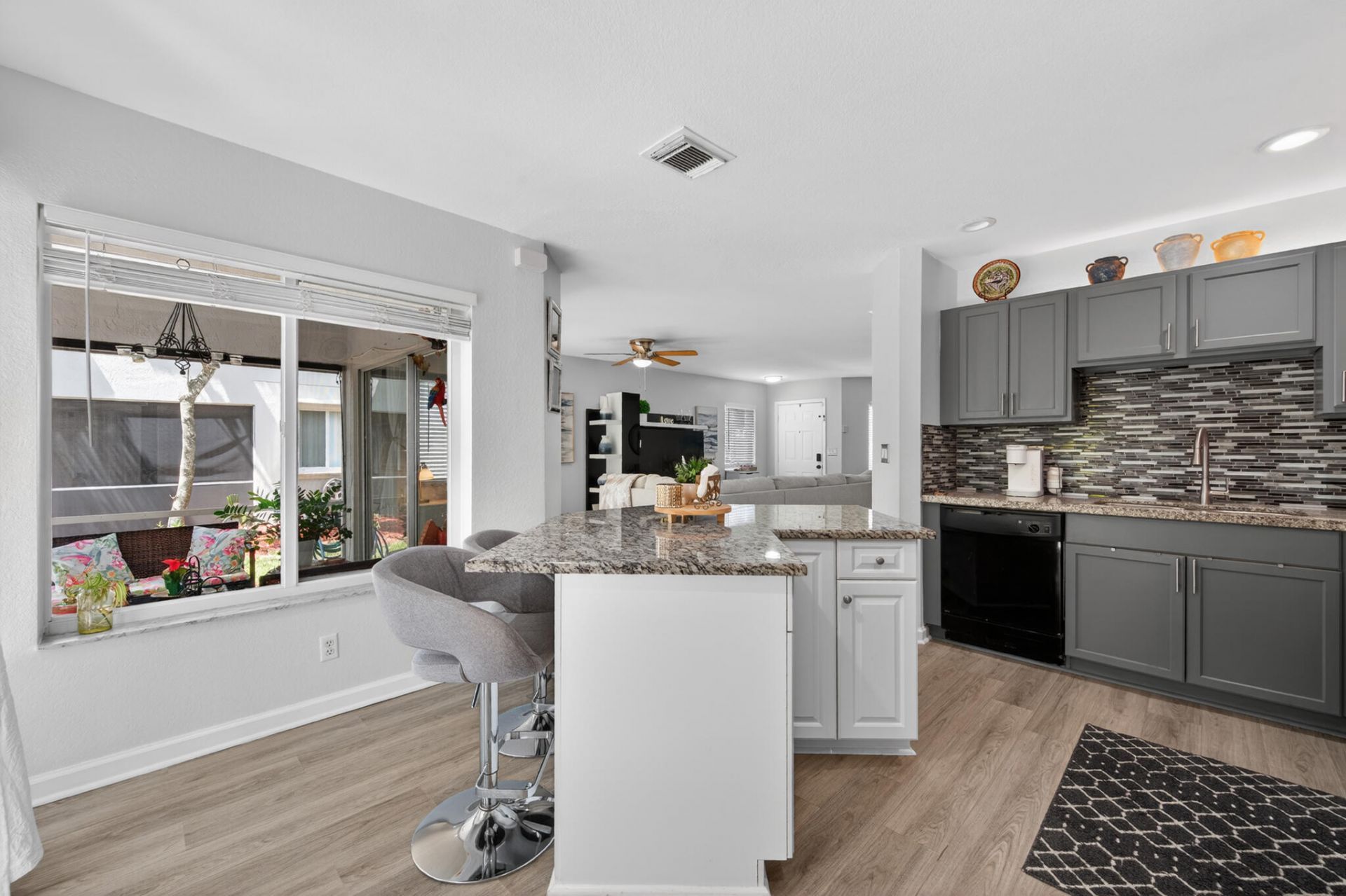 6311 Sandy Bank Terrace, Riviera Beach, FL 33407 Photo