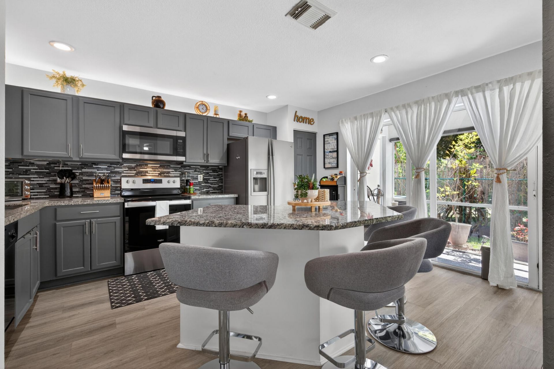 6311 Sandy Bank Terrace, Riviera Beach, FL 33407 Photo