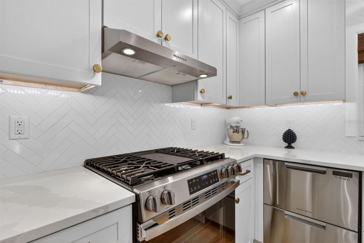 1511 NW 43rd Terrace , Gainesville, FL 32605 Photo