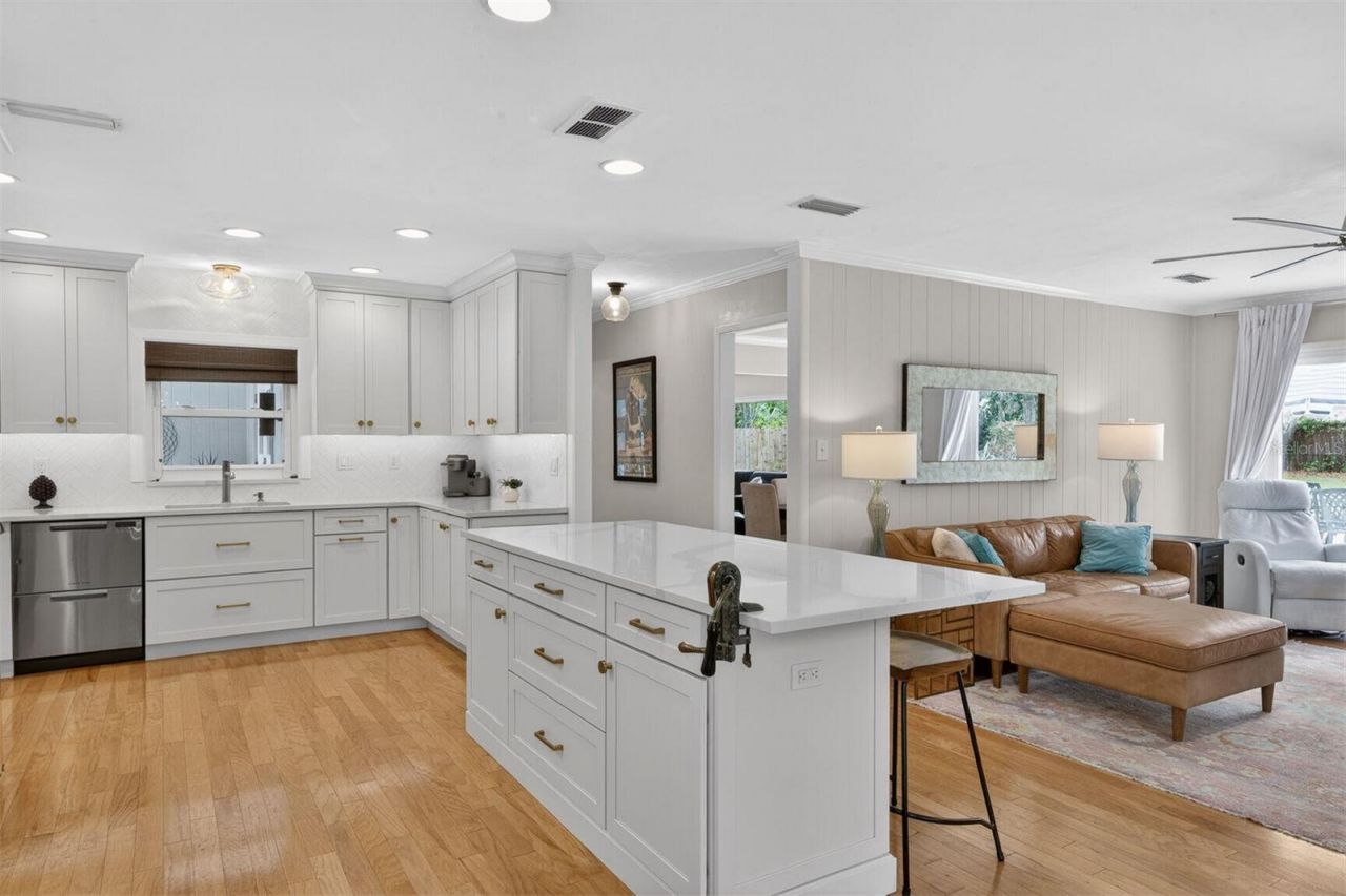 1511 NW 43rd Terrace , Gainesville, FL 32605 Photo