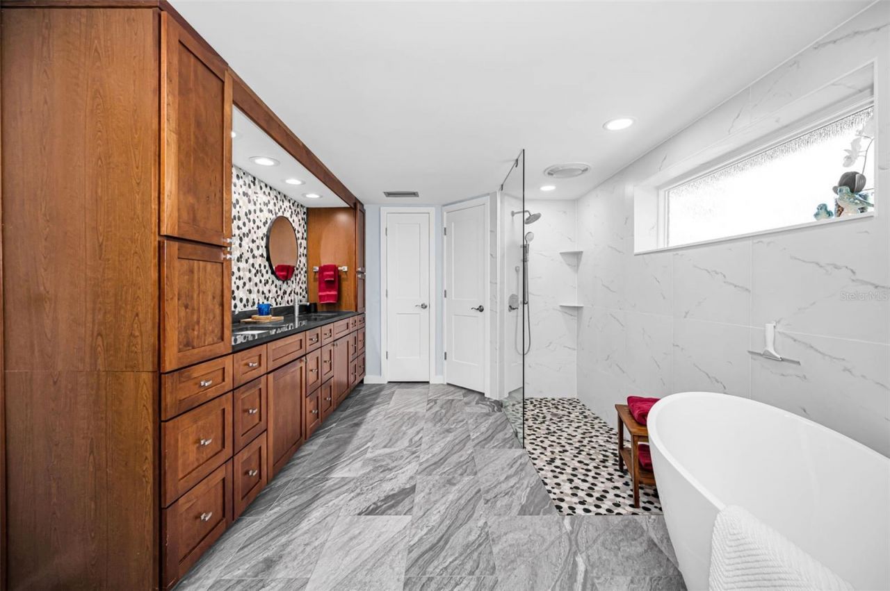 2457 Stag Run Boulevard , Clearwater, FL 33765 Photo