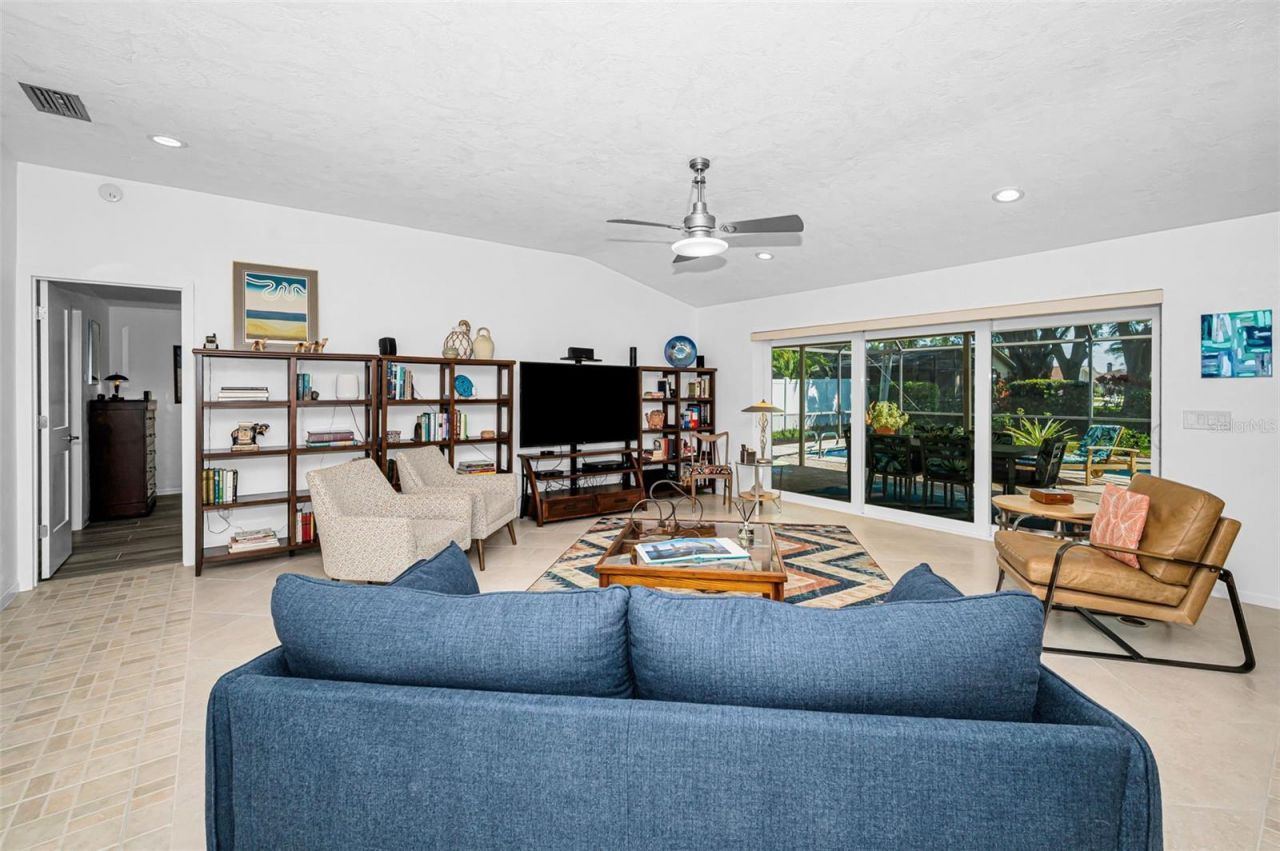 2457 Stag Run Boulevard , Clearwater, FL 33765 Photo