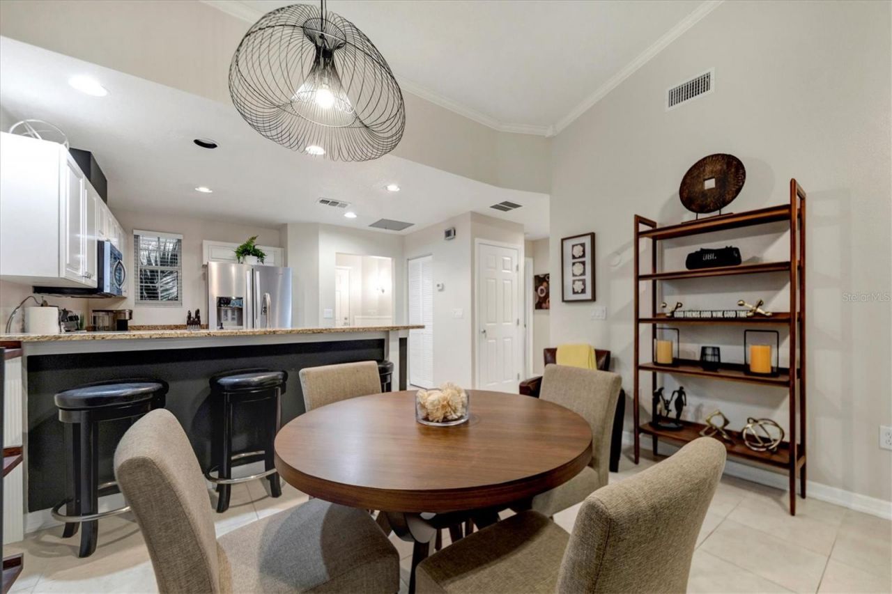 3604 54th Drive W, Unit 203, Bradenton, FL 34210 Photo