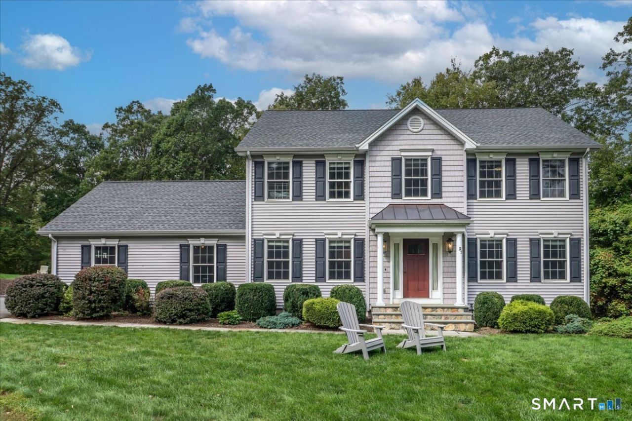 27 Nashville Rd, Bethel, CT 06801 Main Photo