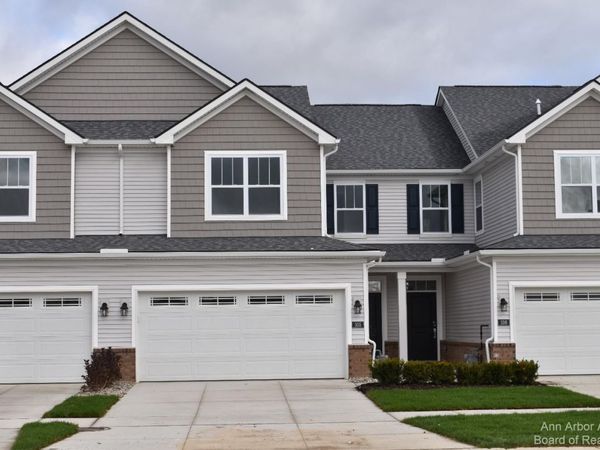 105 Salt Springs Drive, Saline, MI 48176