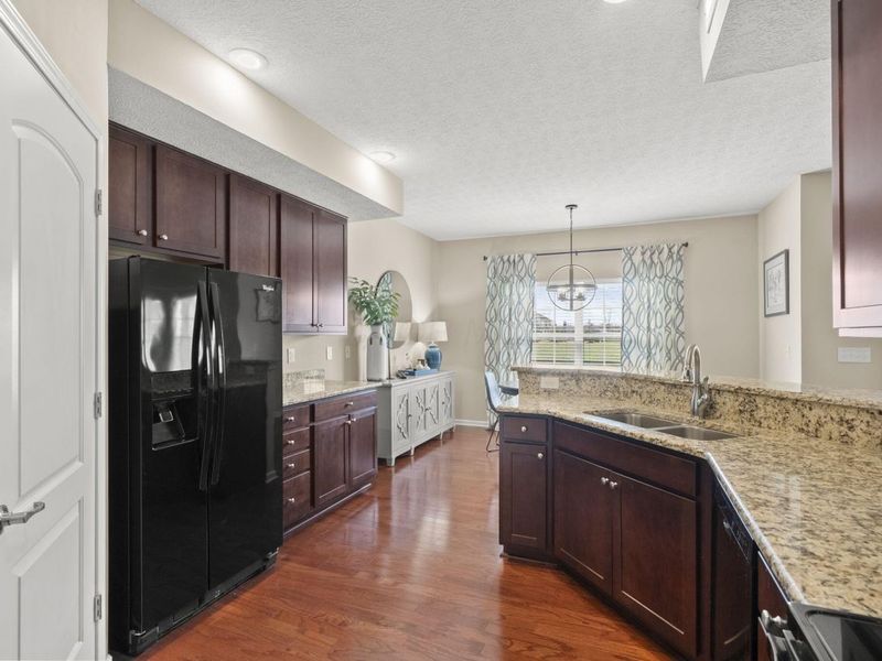 729 Redwood Lane, Lewis Center, OH 43035 Photo 19