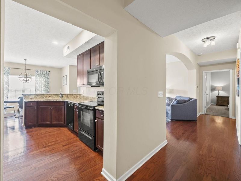 729 Redwood Lane, Lewis Center, OH 43035 Photo 22