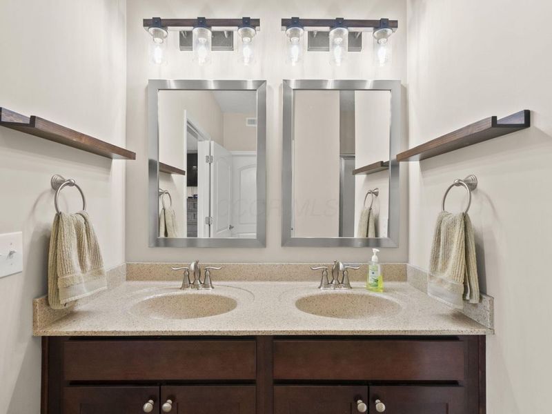 729 Redwood Lane, Lewis Center, OH 43035 Photo 29